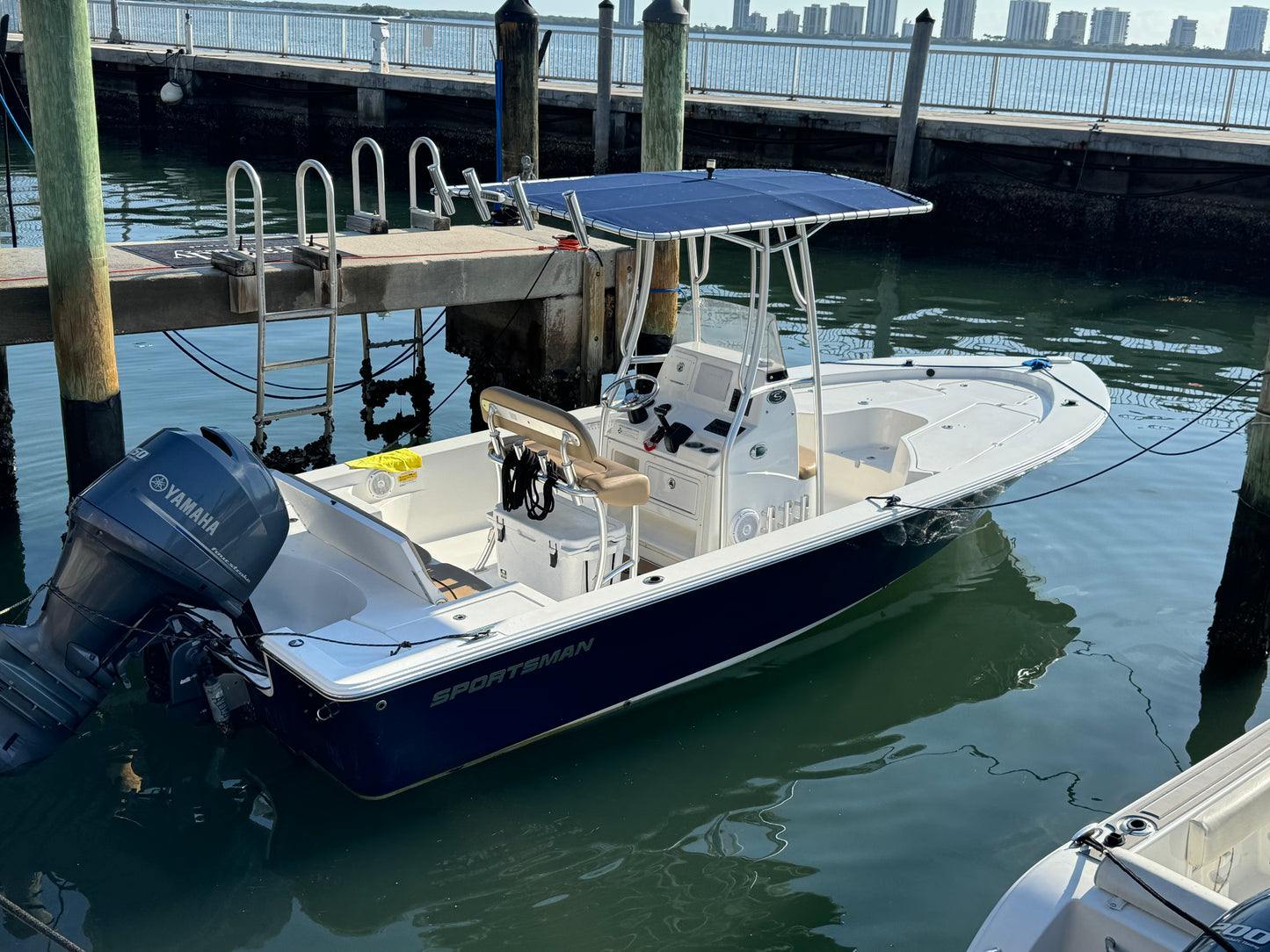 Sportsman Masters Boat Rental