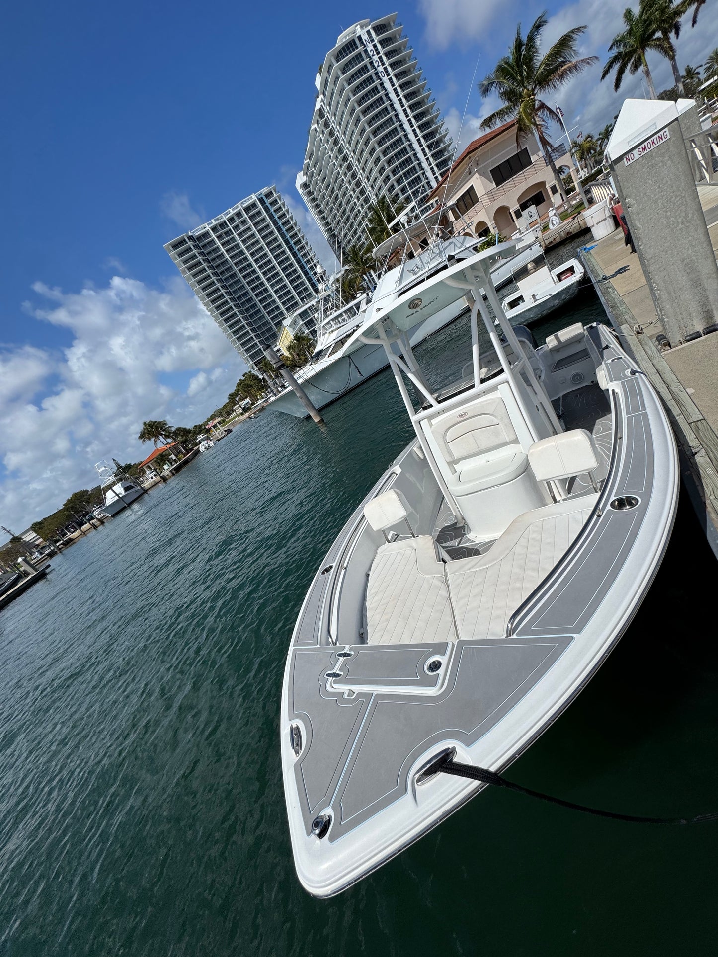 Sea Hunt Ultra 234