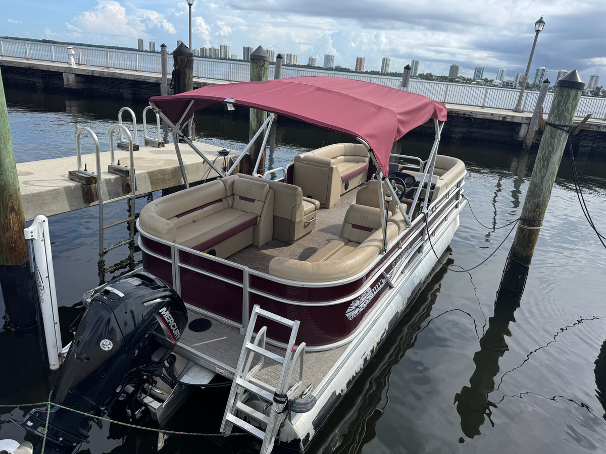 Godfrey Sweetwater 23ft Pontoon Houry Rental