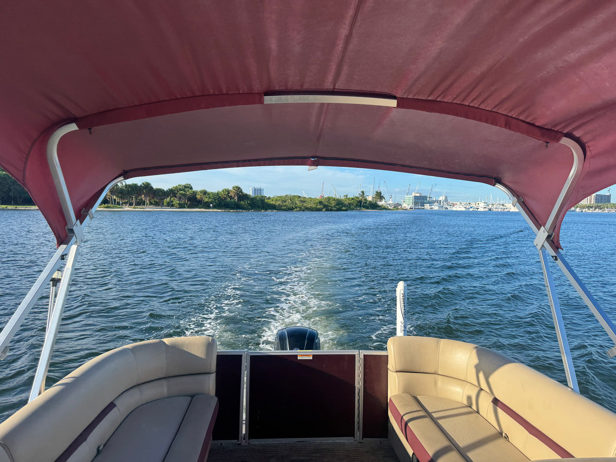 Godfrey Sweetwater 23ft Pontoon Houry Rental